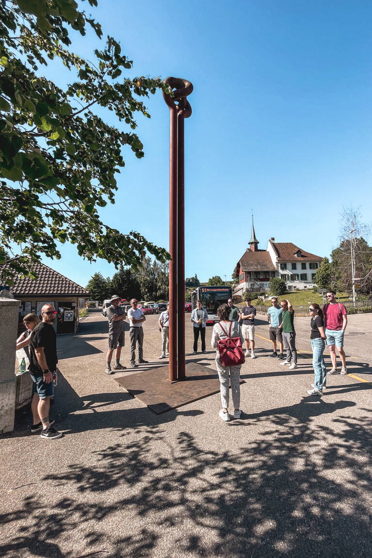 teamausflug_schlossberg_kunstobjekt.jpg