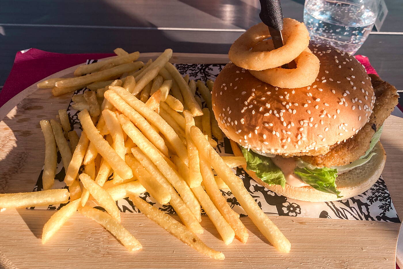 teamausflug_schneeberger_burger.jpg