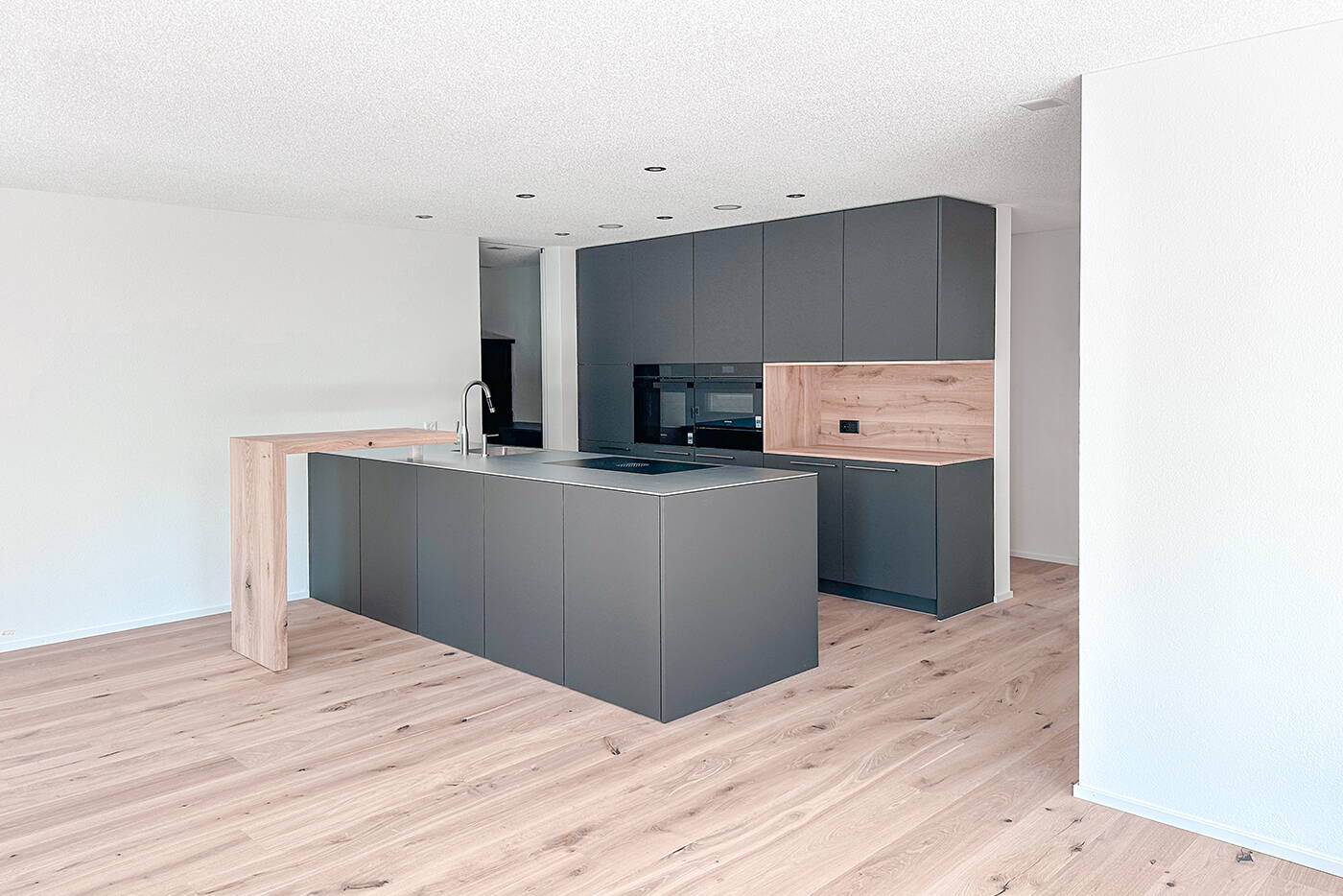 niederbipp_etappe2_final_kueche_grau.jpg