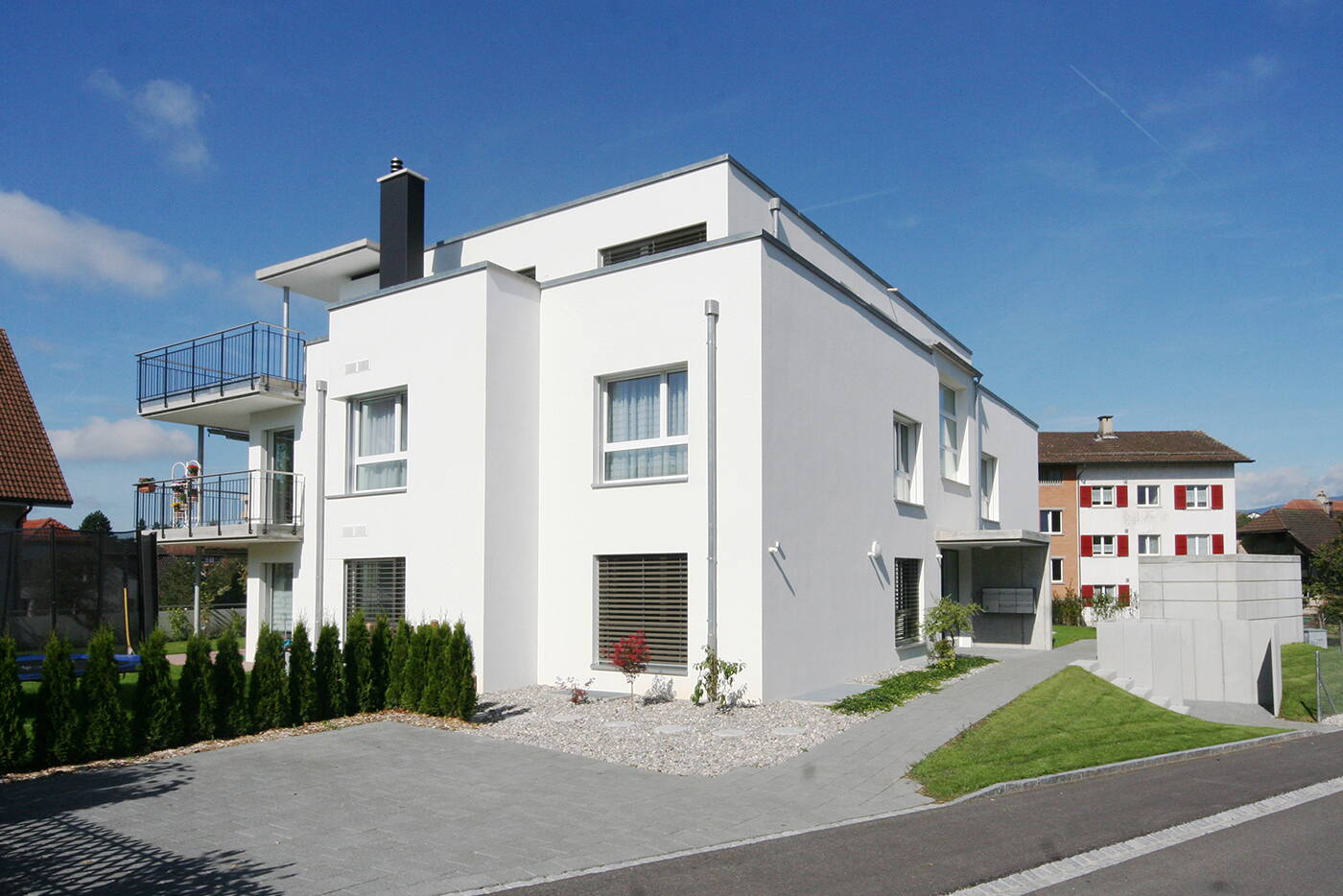 mehrfamilienhaus_buetzberg_eingang.jpg