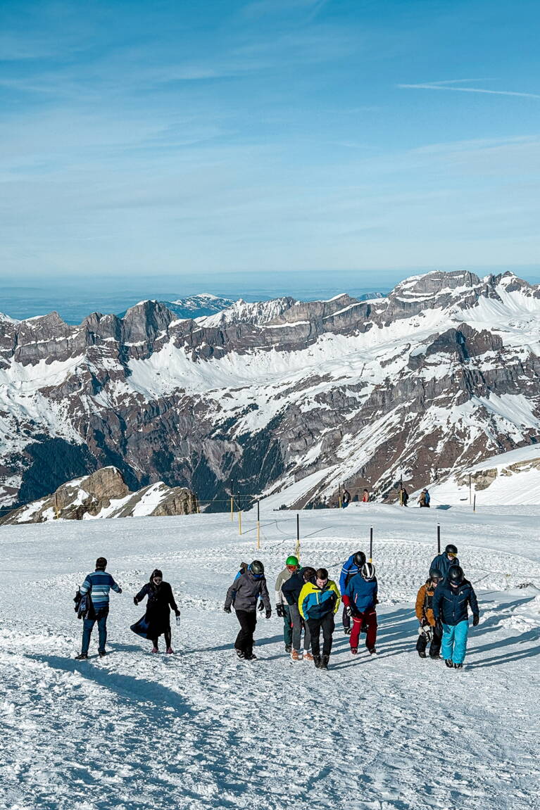 skiweekend_engelberg_team_aussicht.jpg
