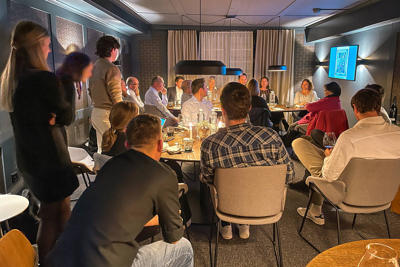 weihnachtsessen_2024_praesentation.jpg