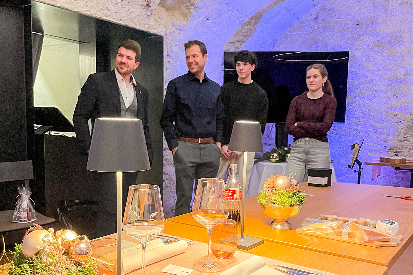 weihnachtsessen_2026_aufloesung_wichteln_02.jpg