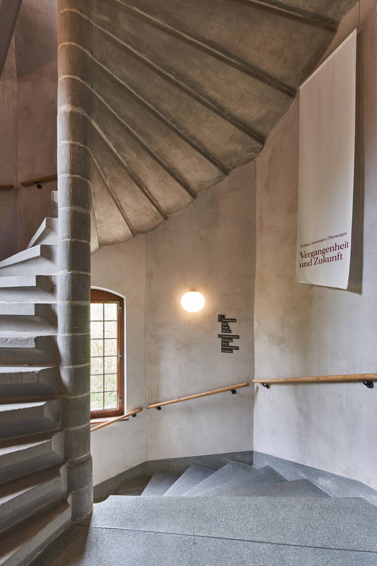 sanierung_schloss_aarwangen_treppenhaus_banner.jpg